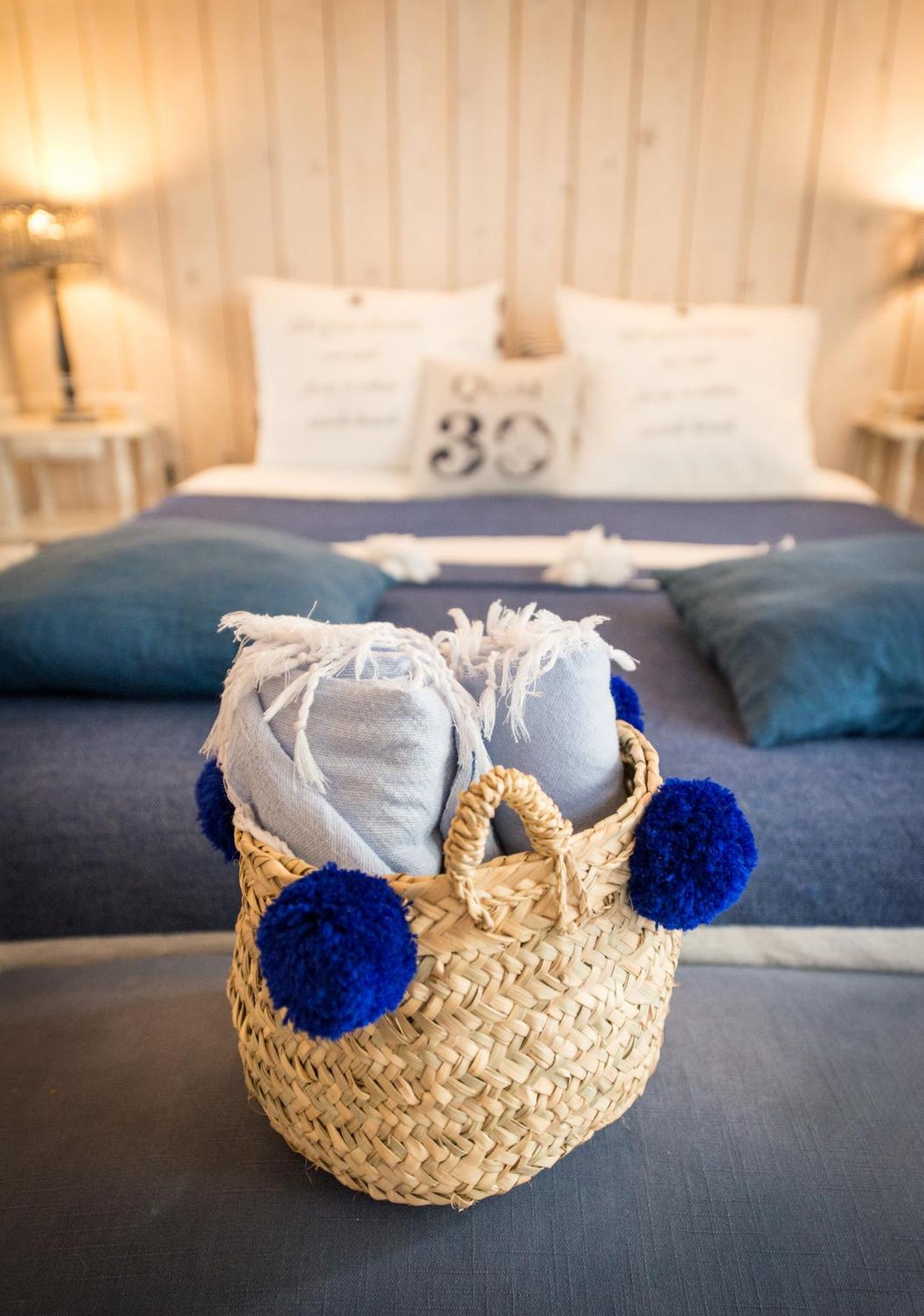 Chambre D'Hotes Villa Ambrosia Et Spa Narbonne Bagian luar foto